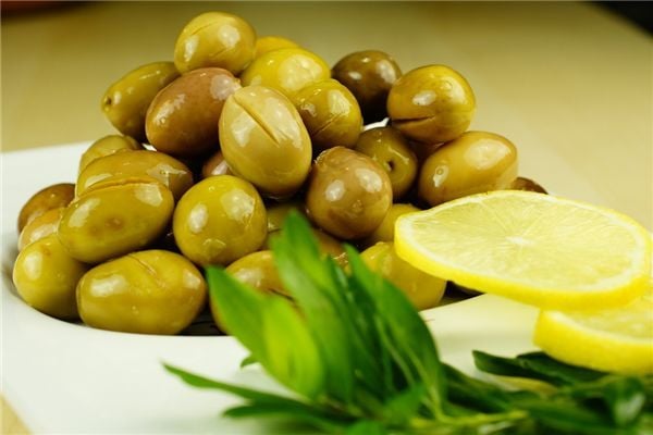 Zeytin Nasıl Yapılır?